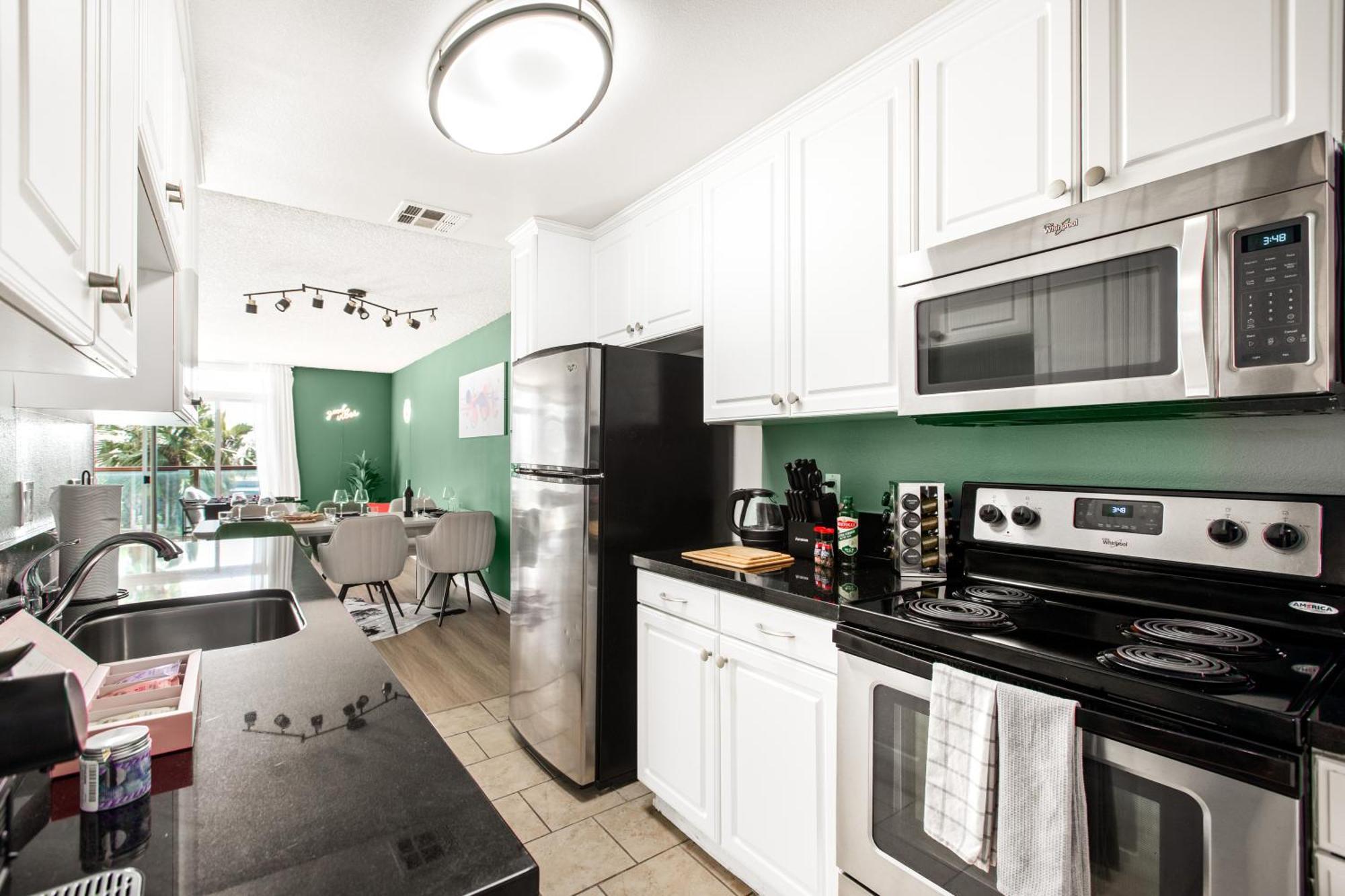 Cozy In The Heart Of Marina Del Rey Free Parking And Swimming Pool Appartement *